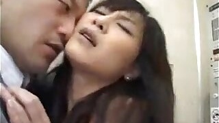 natsumi horiguchi sex in the elevator