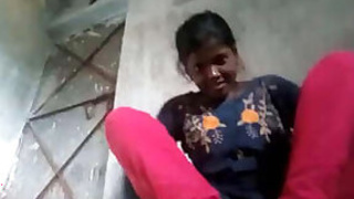 Desi Village Girl Nude Exposing and Masturbating Videos