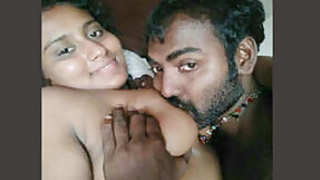 Desi pure Mallu casal MMS clipes