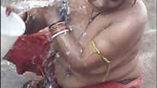 Tamil Bhabhi Open Air Bath