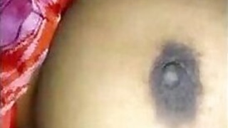 Cameraguy fucks Indian snatch after looking at her tits