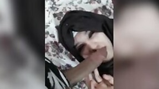Hottie Desi in hijab sucks XXX boner and gets her wet pussy licked and finger rubbed