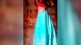 Desi fuck removes red top and blue skirt in MMS solo video