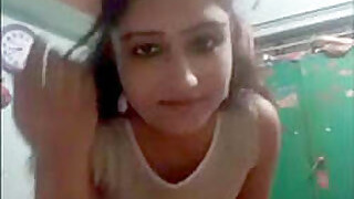 DESI BHABHI TEASES FANS IN HOT CLOTHES