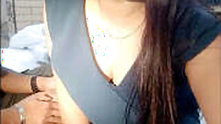 Indian Hot and Sexy Bhabhi Shows Her Big Boobs