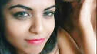 Hot Look Indian Girl With Boos