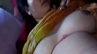 Chubby Bengali Bhabhi has sex with Devar
