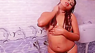 Bipasha Bathing Hot Video Bipasha Bathing