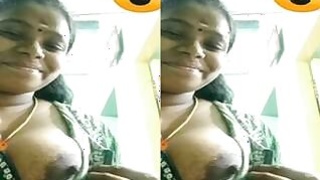 Shy Mallu Bhabhi Shows Her Tits