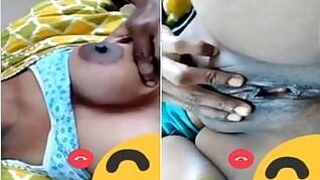 Telugu Bhabhi Shows Tits and Pussy Video Call