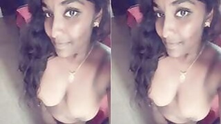 Horny Lankan Tamil Girl Shows Her Wet Pussy Part 4