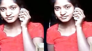 Desi Girl Shows Her Breasts On Video Call