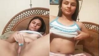 Sexy Indian Desi Shows Her Tits and Fingers Wanking