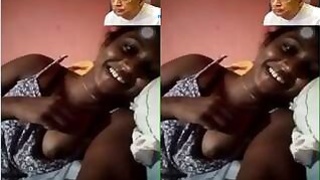 Sexy Lankan Girl Shows Tits