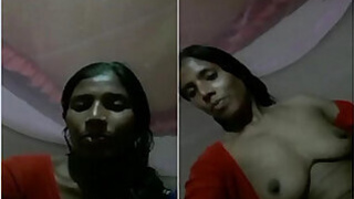 Desi Hillbilly Bhabhi Shows Tits
